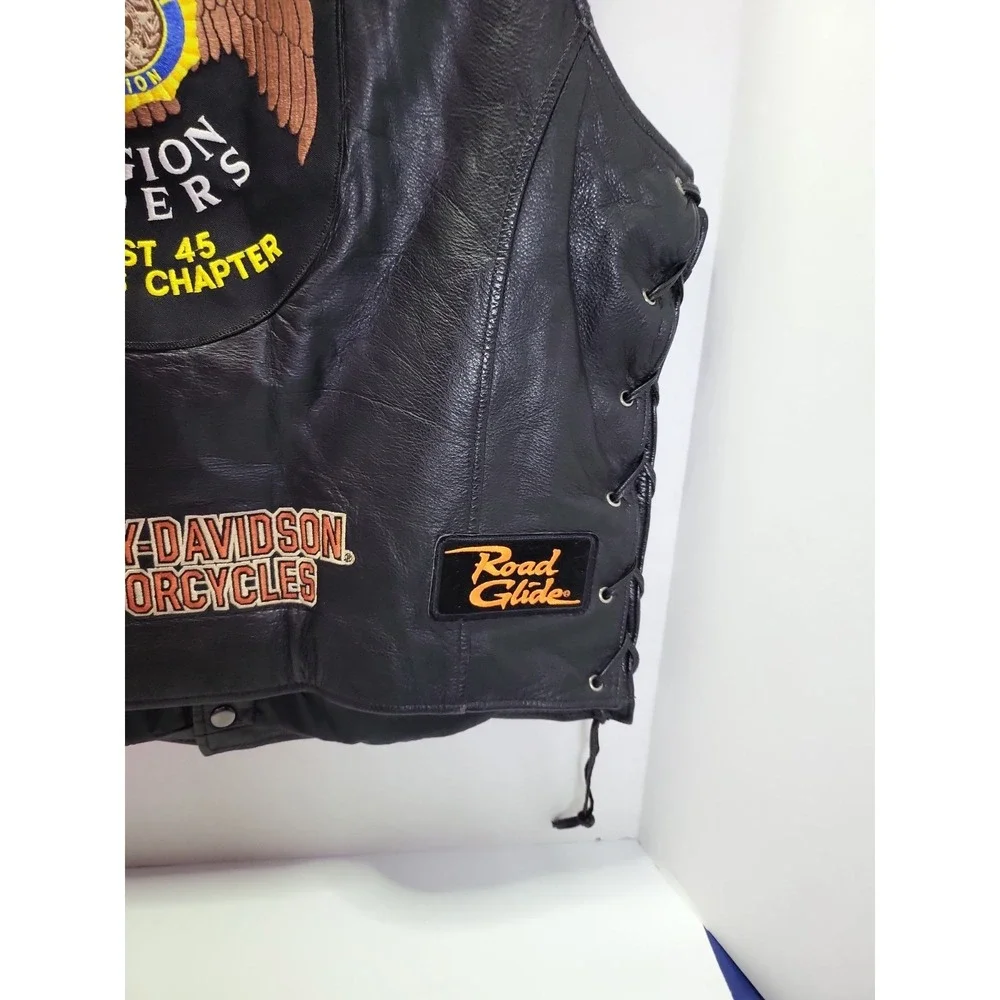 Harley‎ Davidson Black Leather Vest Size Large With Multiple Patches RN # 103819